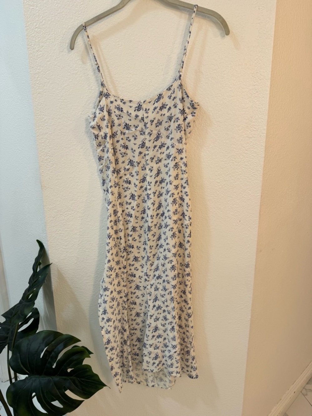 Reformation Crimini Blue and White Floral  Midi Dress with Side Slit - Picture 10 of 12